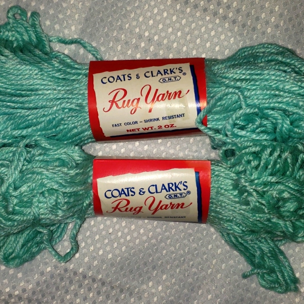 2 Coats and Clark's Rug Yarn 75%Rayon 25% Cotton 70 yd 2oz 76-Robinette